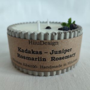 Rapsivahast küünal KADAKAS JA ROSMARIIN